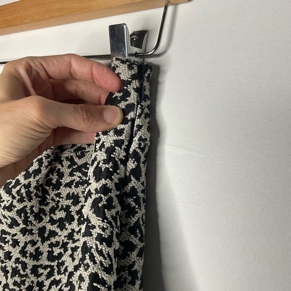 Abercrombie & Fitch Leopard Tapestry Jacquard A-Line Mini Skirt 6 - Picture 6 of 8